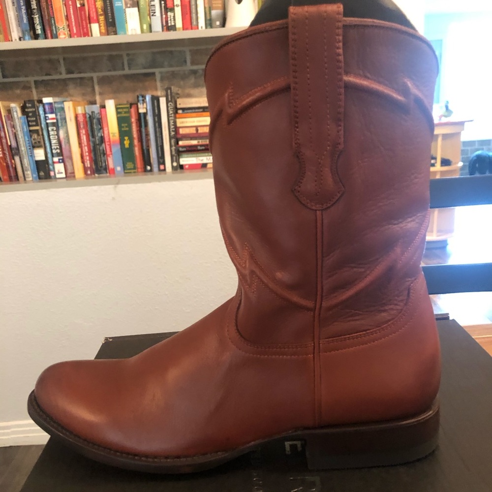 NEW Never Worn Cuero Boots The Austin in Cherry